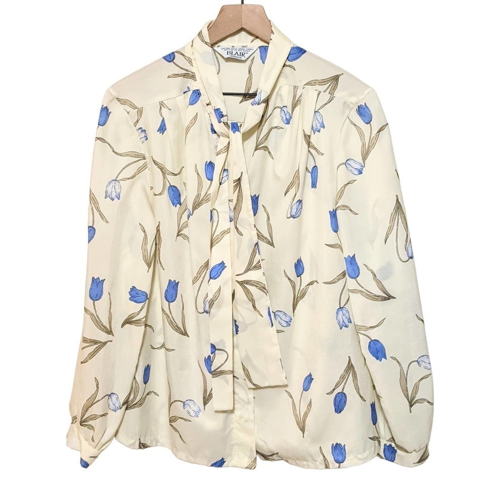 Vintage Blair Womens Floral Tie Neck Button Up Blouse Size M Cream Blue Top